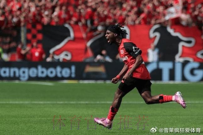 记者:皇马正关注勒沃库森边翼卫弗林蓬 记者:皇马正关注勒沃库森边翼卫弗林蓬